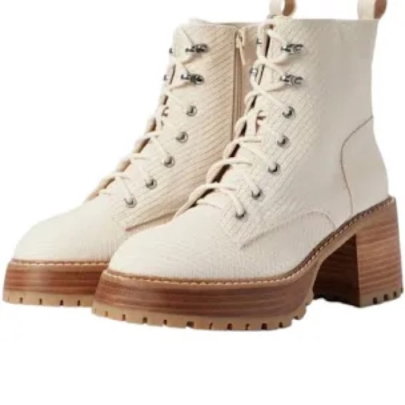 MIA Textured Boots - Picture 8 of 9